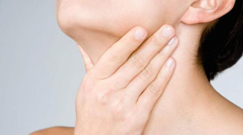 سرطان الغدة الكيسية.. 7 علامات تحذيرية لأورام الفم